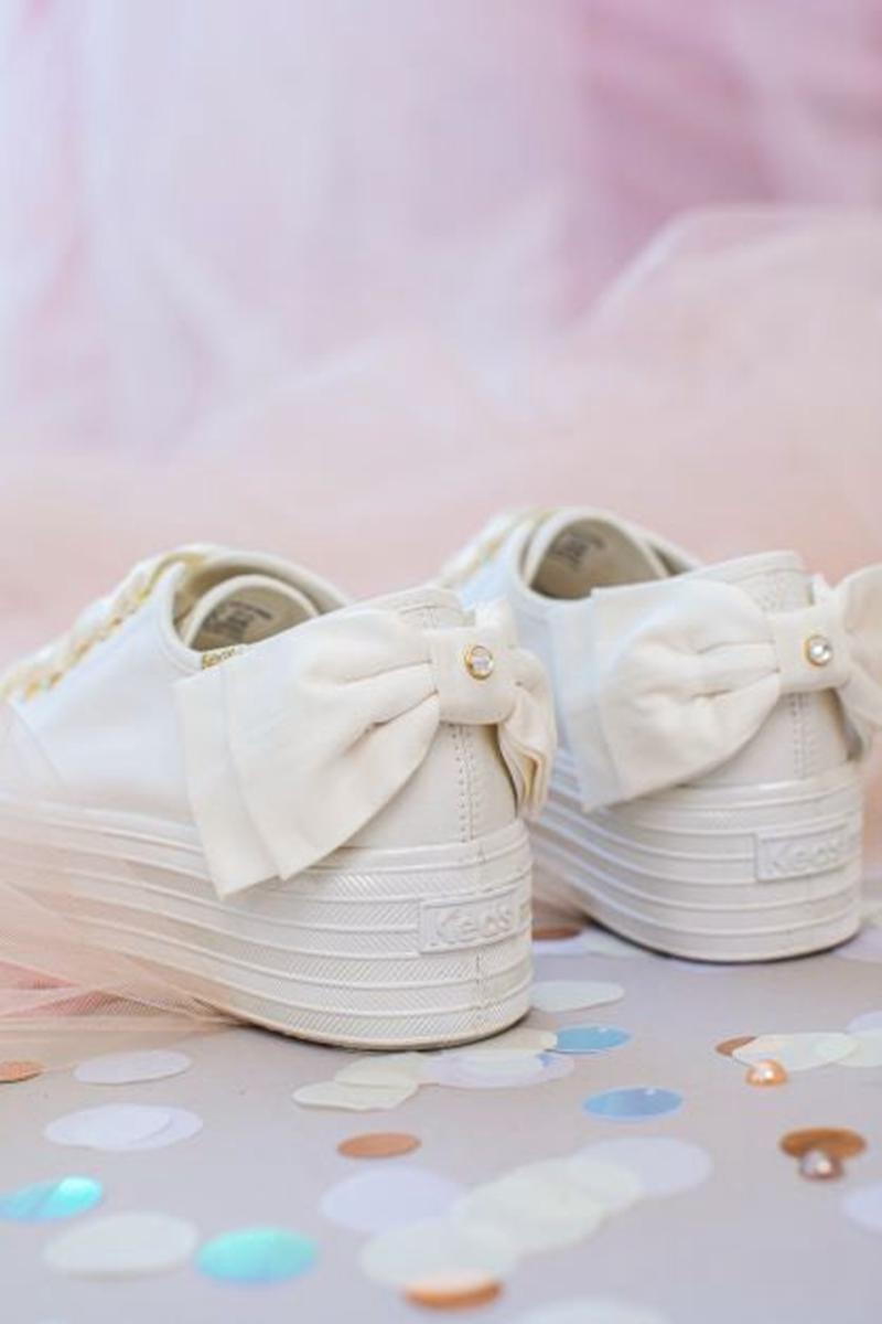 Keds Triple Up Bow Cel Off Platform Sneakers Kadın Beyaz | UOKBZ-6518